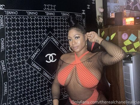 therealchanellealicia