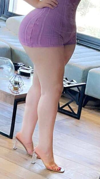 Thicc Thighs