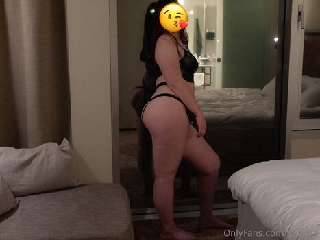 thicc02 Leaked Nude OnlyFans (Photo 3)