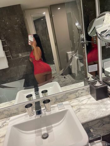 Thiccy.x Leaked Nude OnlyFans (Photo 33)