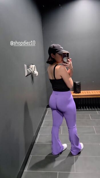 Thick Asian Women