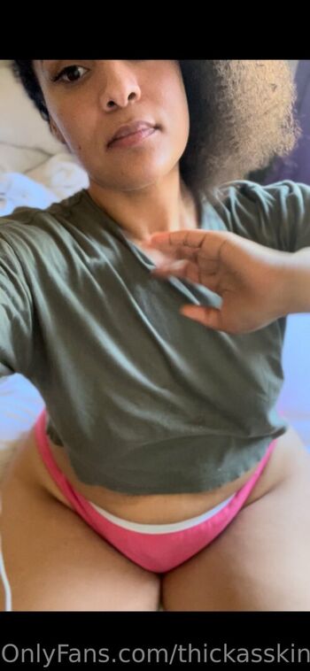 thickasskinkyunicorn Leaked Nude OnlyFans (Photo 5)