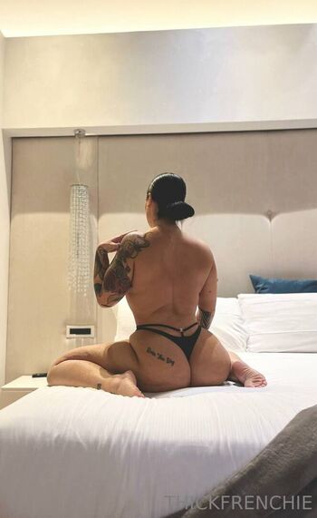 Thickfrenchie Leaked Nude OnlyFans (Photo 7)