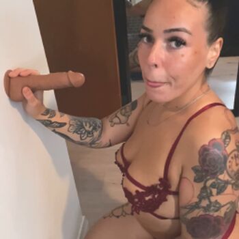 Thickfrenchie Leaked Nude OnlyFans (Photo 17)