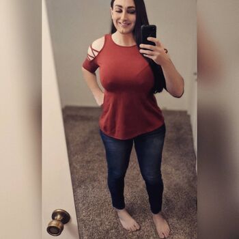 ThighHiBby