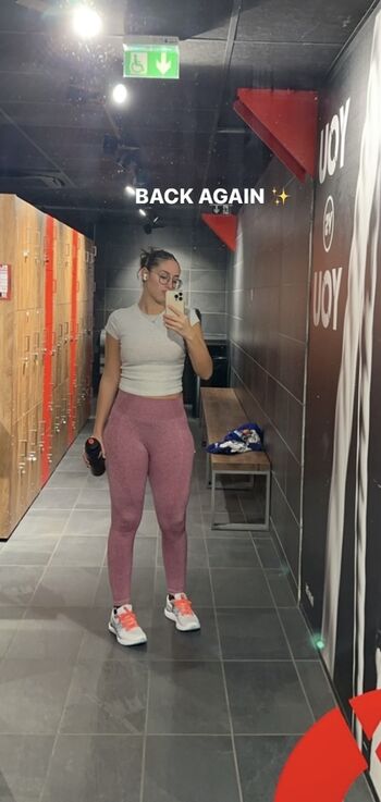 Thiziricrazy29 Leaked Nude OnlyFans (Photo 4)