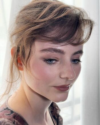 Thomasin McKenzie Leaked Nude OnlyFans (Photo 129)