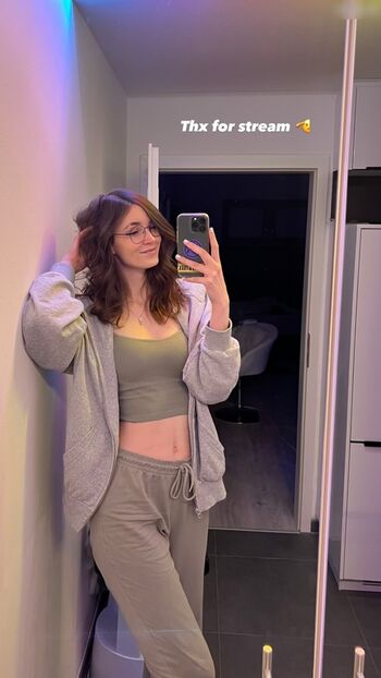 Thunny Leaked Nude OnlyFans (Photo 42)