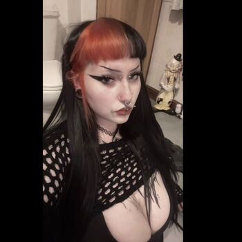 Thykingdomkay Leaked Nude OnlyFans (Photo 3)