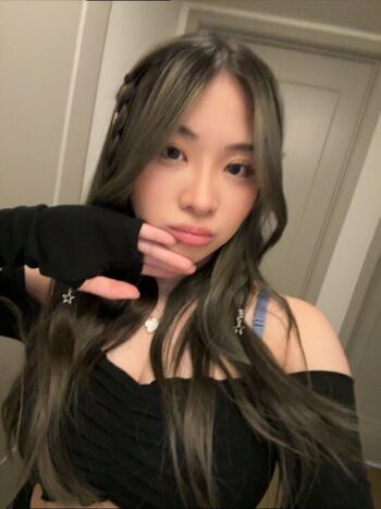 Tien Le Leaked Nude OnlyFans (Photo 1)