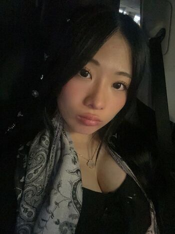 Tien Le Leaked Nude OnlyFans (Photo 6)