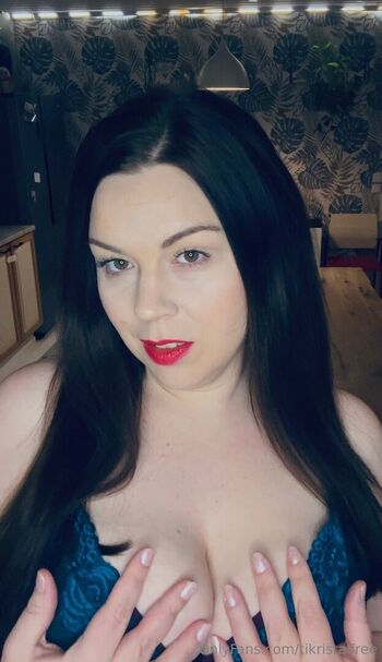 tikristalfree Leaked Nude OnlyFans (Photo 24)