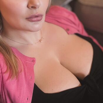 Tilly And Jamie Leaked Nude OnlyFans (Photo 1)
