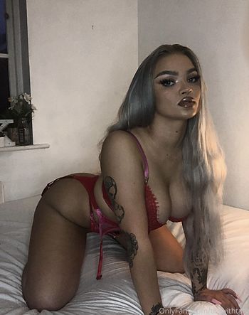 TitswithTats Leaked Nude OnlyFans (Photo 2)