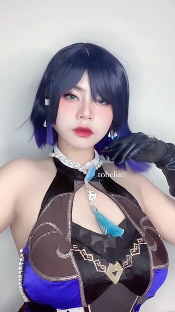 Tobeliie Leaked Nude OnlyFans (Photo 27)