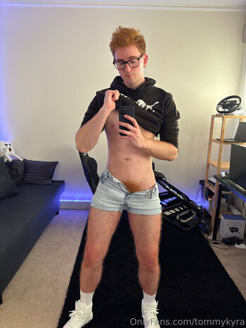 tommykyra Leaked Nude OnlyFans (Photo 98)