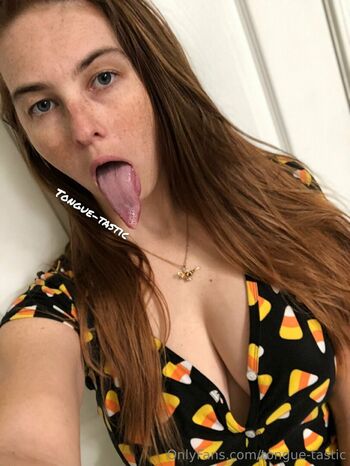Tongue-tastic Leaked Nude OnlyFans (Photo 11)