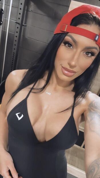 Toni Berenato Leaked Nude OnlyFans (Photo 2)