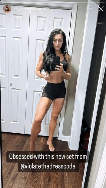 Toni Berenato Leaked Nude OnlyFans (Photo 10)