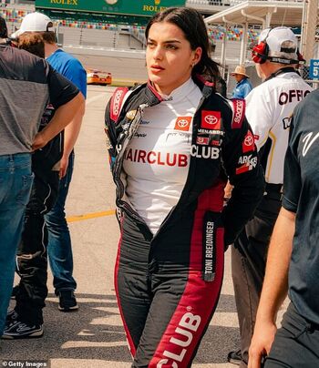 Toni Breidinger Leaked Nude OnlyFans (Photo 26)