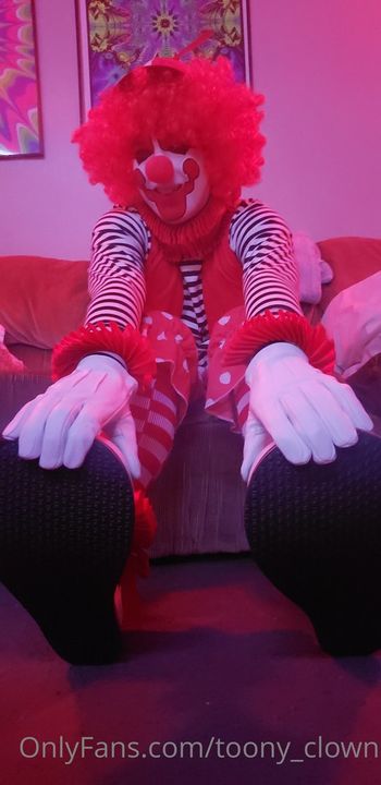 toony_clown Leaked Nude OnlyFans (Photo 25)