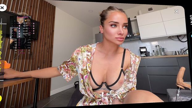 Tqla Leaked Nude OnlyFans (Photo 3)