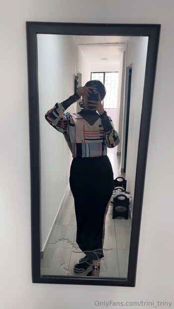 trini_triny Leaked Nude OnlyFans (Photo 3)