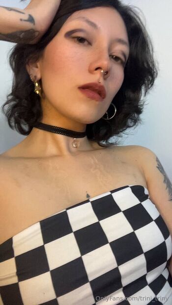 trini_triny Leaked Nude OnlyFans (Photo 4)