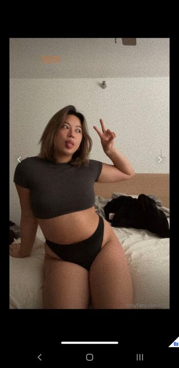 Trinity Vang Hmong Leaked Nude OnlyFans (Photo 4)