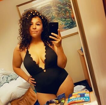 TrixxyGirl