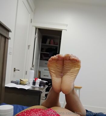 troublefeetxoxo Leaked Nude OnlyFans (Photo 3)