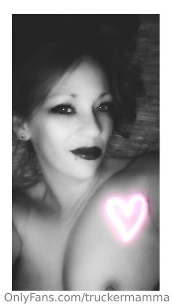 truckermamma Leaked Nude OnlyFans (Photo 5)