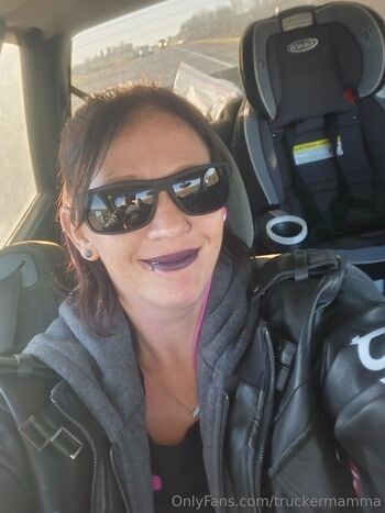 truckermamma Leaked Nude OnlyFans (Photo 8)