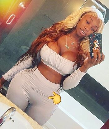 Ts Chyna Leaked Nude OnlyFans (Photo 5)