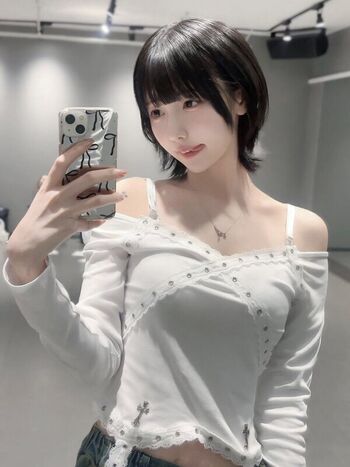 Tsukino Hisui Leaked Nude OnlyFans (Photo 21)