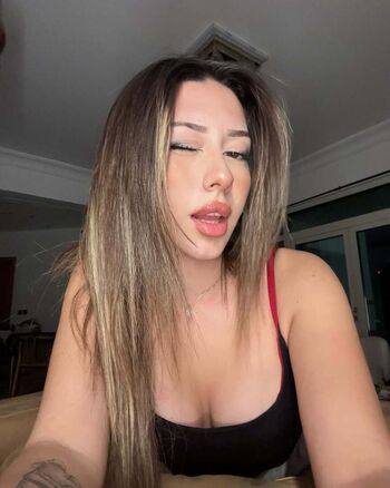 Turkish Girls Leaked Nude OnlyFans (Photo 300)