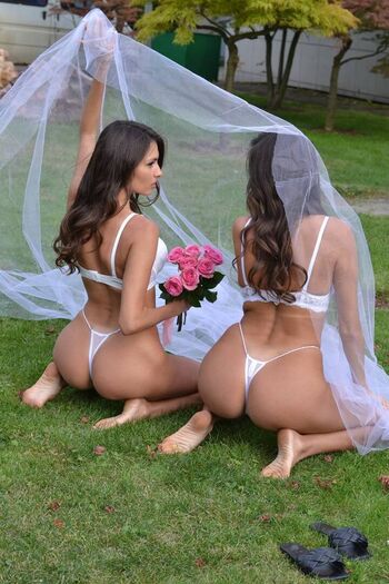 twins_double_pleasure Leaked Nude OnlyFans (Photo 17)