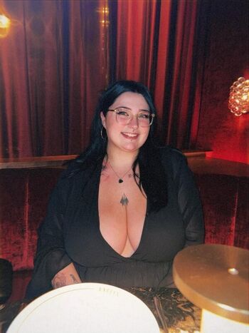 twistedm_317 Leaked Nude OnlyFans (Photo 2)