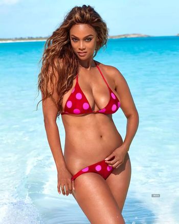 Tyra Banks Leaked Nude OnlyFans (Photo 32)