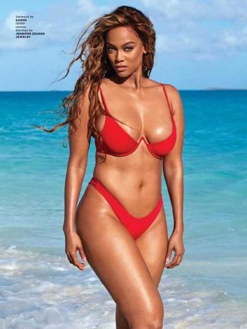 Tyra Banks Leaked Nude OnlyFans (Photo 35)