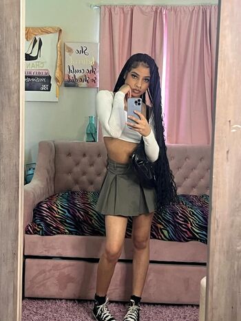 Tyvianaaa Leaked Nude OnlyFans (Photo 9)