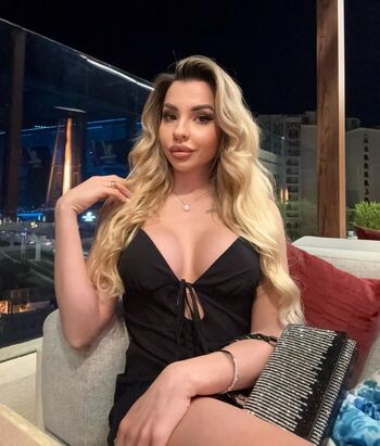 Ukraine Mega Leaked Nude OnlyFans (Photo 90)