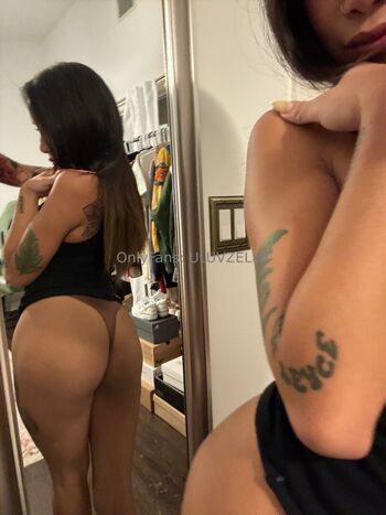 uluvzella Leaked Nude OnlyFans (Photo 85)