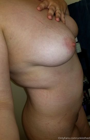 unklothed Leaked Nude OnlyFans (Photo 23)