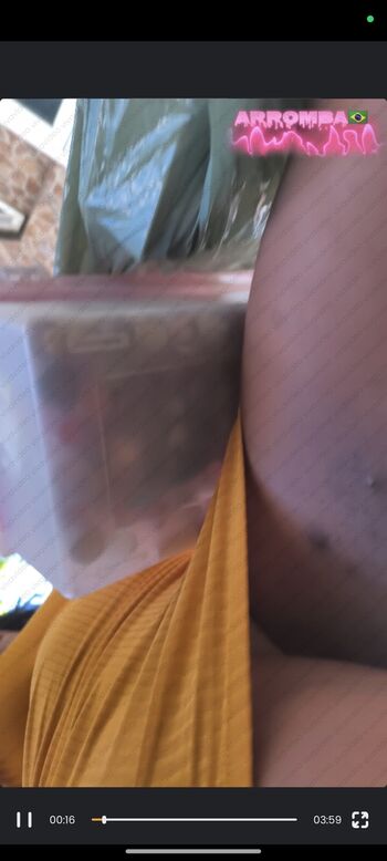 Upskirt Voyeur Videos Leaked Nude OnlyFans (Photo 1)