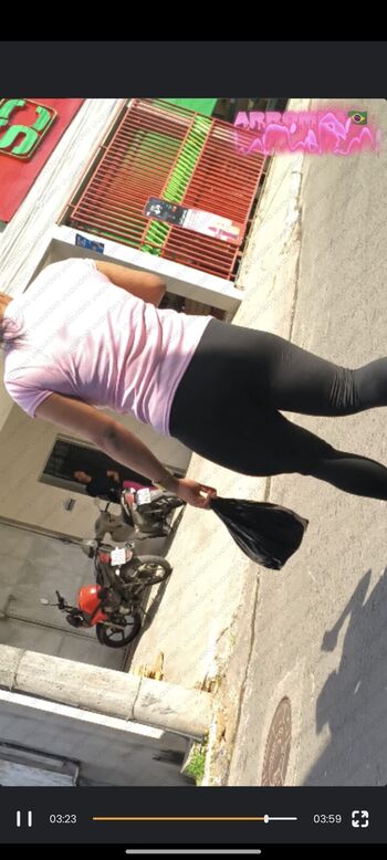 Upskirt Voyeur Videos Leaked Nude OnlyFans (Photo 2)