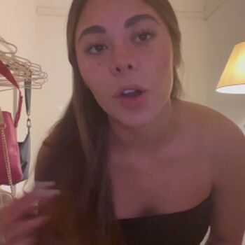 Vale ASMR Leaked Nude OnlyFans (Photo 3)