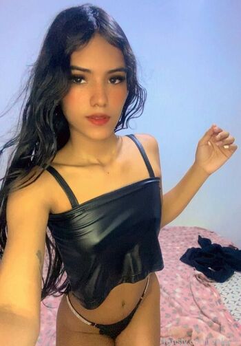 Vale21 Leaked Nude OnlyFans (Photo 39)