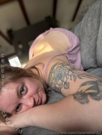Valerie Bardot Leaked Nude OnlyFans (Photo 10)