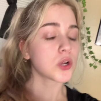 Valeriewhitebby